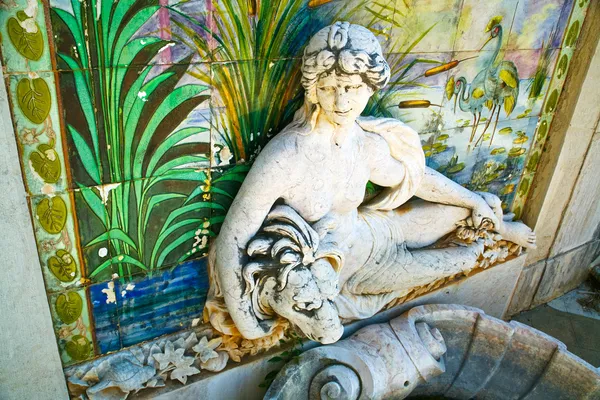 Wandfragment mit Keramikfliesen im portugiesischen Palast — Stockfoto