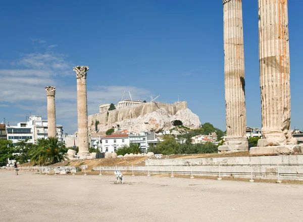 Ruins on Temple of Zeus in Athens — Stock Photo, Image