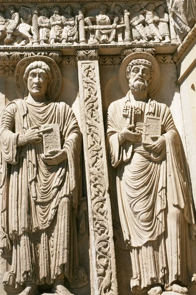 Esculturas românicas de apóstolos — Fotografia de Stock