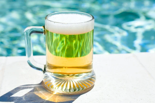 Bicchiere di birra fredda — Foto Stock