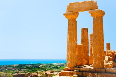 Temple of Juno in Valley of the Temples in Agrigento, Sicily clipart