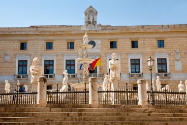 Piazza pretoria ve Çeşme pretoria Palermo heykelleri