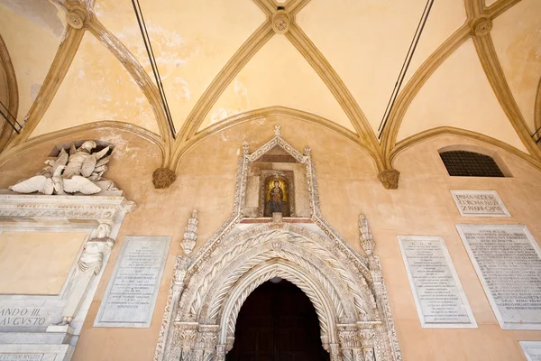 Gateway in Cathedral in Palermo, Sicily — Stock Photo, Image