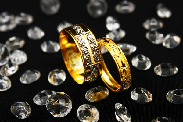 Couple Ring - Reflection — Stock Photo, Image