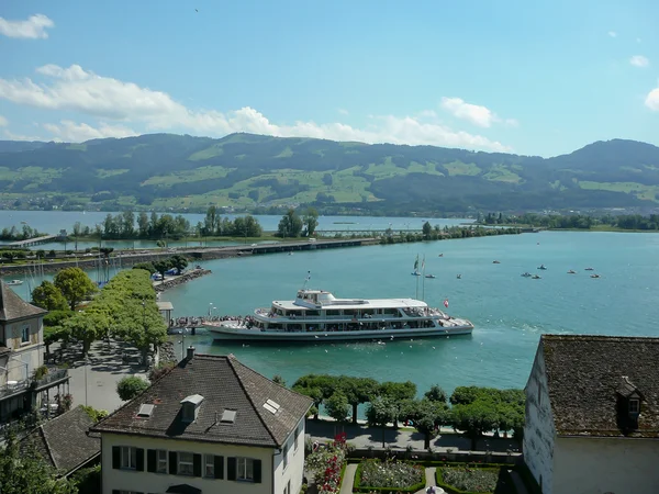 Zürichsjön i rapperswill, Schweiz — Stockfoto