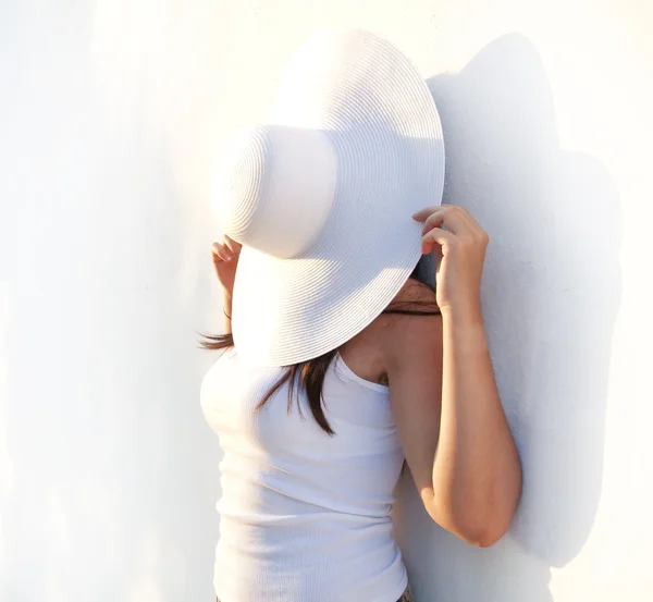 Funny woman with hat — Stock Photo, Image