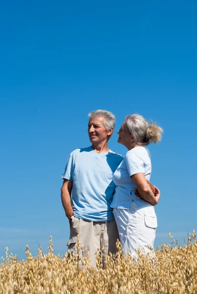 Old couple at nature — Stock Photo, Image