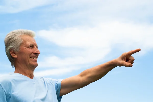 Old man and sky — Stock Photo, Image