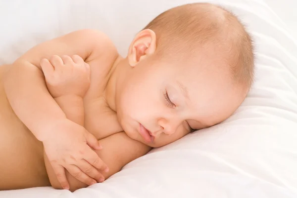 Kleine baby slapen — Stockfoto