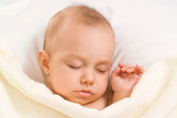 Küçük bebek uyku — Stok fotoğraf
