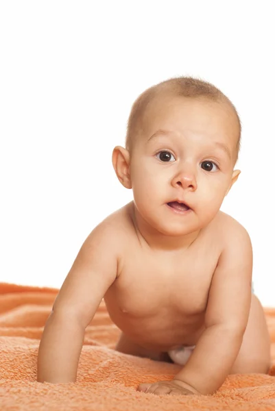 Baby på en handduk — Stockfoto