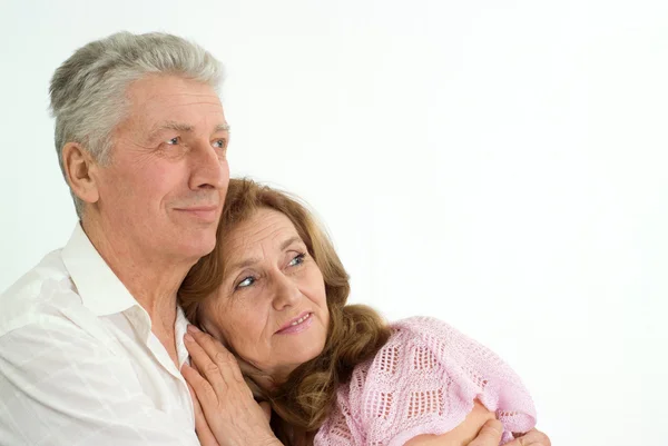 Glad äldre par på en vit — Stockfoto