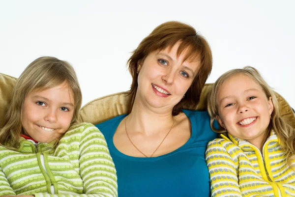 Szczęśliwa mama z córkami — Zdjęcie stockowe