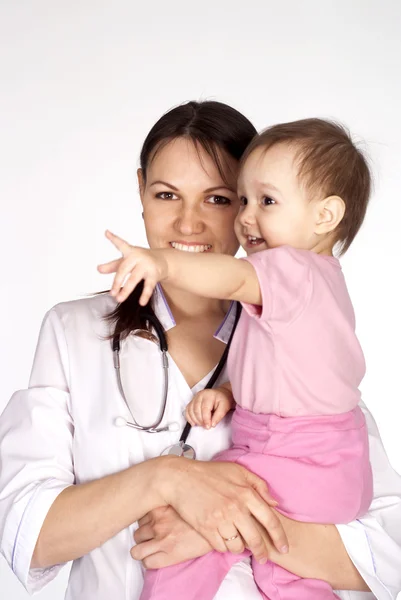 Arts met kleine patiënt — Stockfoto