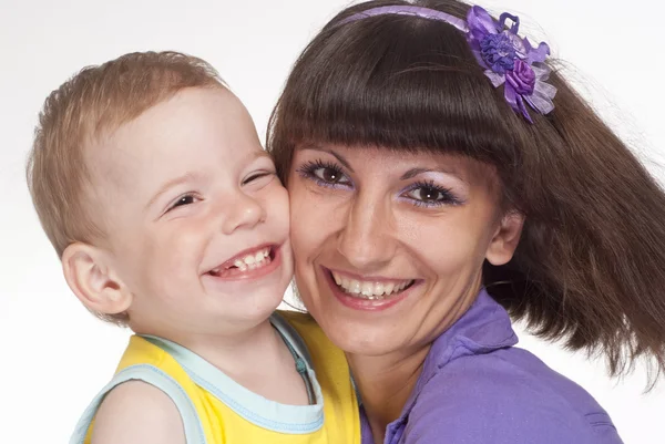 Sorridente mamma e bambino — Foto Stock