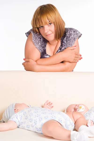 Mãe com filhos — Fotografia de Stock