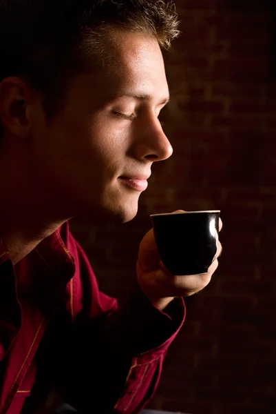 Mooi koffie drinken — Stockfoto