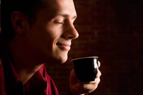 Hombre con taza — Foto de Stock