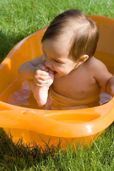 Baby in bath — Stock Photo, Image