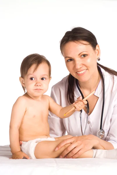 Verpleegkundige en een baby — Stockfoto