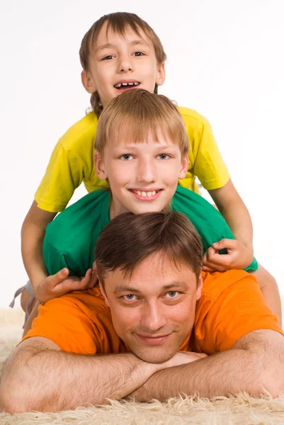 Pappa med söner — Stockfoto