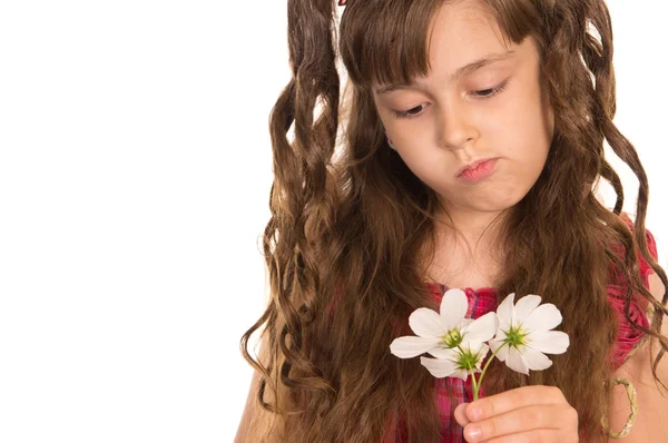 可爱的小女孩和鲜花 — 图库照片