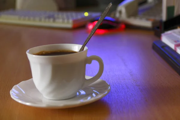 Tasse de café au bureau — Photo