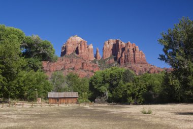 Katedral rock ve kabin sedona arizona