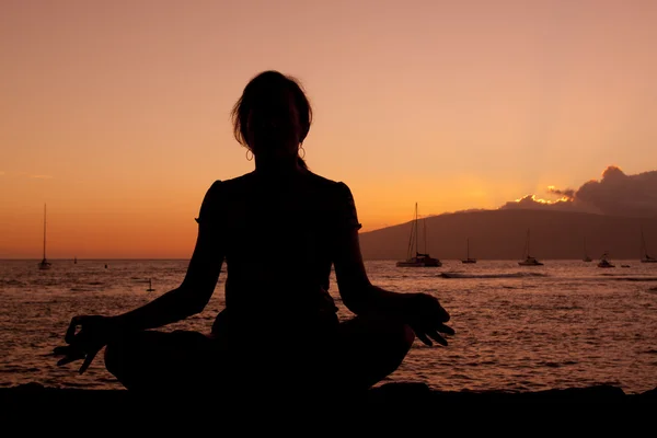 Yoga Meditation in Sunset — Stock Photo, Image