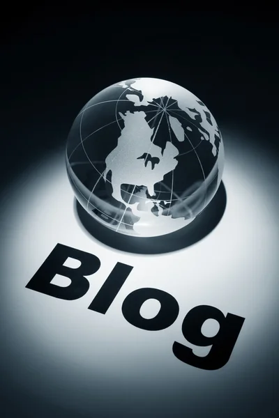 Blog und Globus — Stockfoto