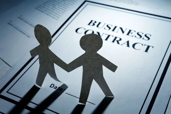 Umowy i papieru, łańcuch ludzi biznesu — Zdjęcie stockowe