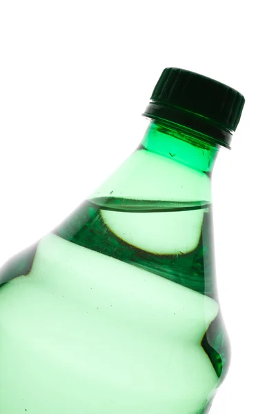 Zielone butelki z wodą — Zdjęcie stockowe