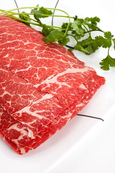 Rundvlees segmenten gekookt in warme pot — Stockfoto