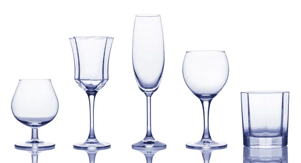 Bicchieri per varie bevande alcoliche . — Foto Stock