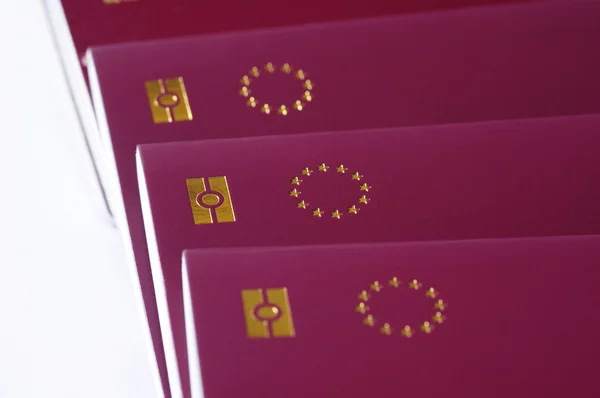 Passaportes da União Europeia, identificação biométrica — Fotografia de Stock