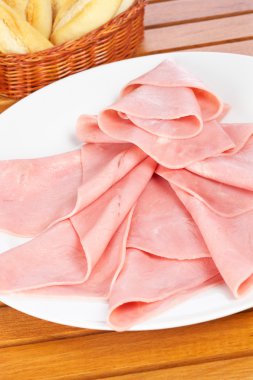 jambon ve ekmek dilimleri