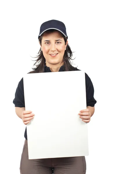 Courier žena držící prázdné vizitky — Stockfoto