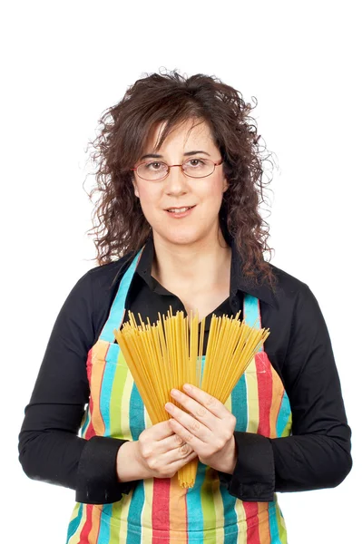 Tenendo in mano uno spaghetto crudo — Foto Stock
