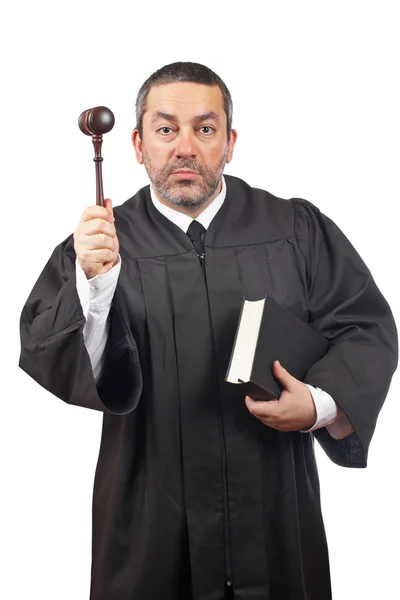 Juiz segurando o martelo e livro — Fotografia de Stock