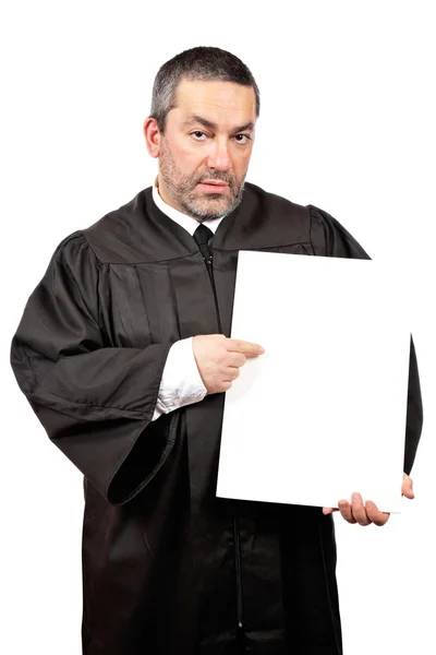 Σοβαρή δικαστής κρατώντας κενή καρτέλα — Φωτογραφία Αρχείου
