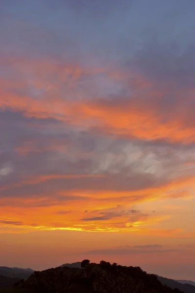 Пейзаж восхода солнца — стоковое фото