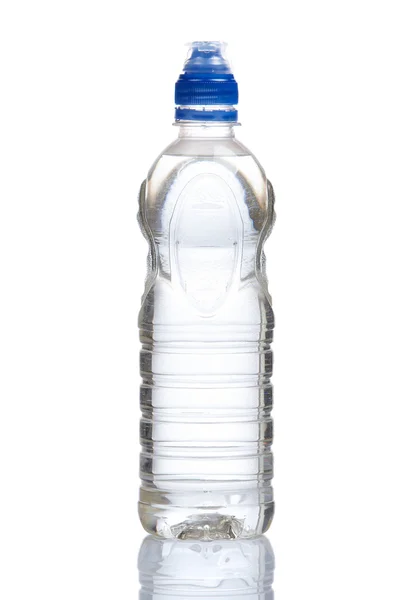 Fles mineraal water — Stockfoto