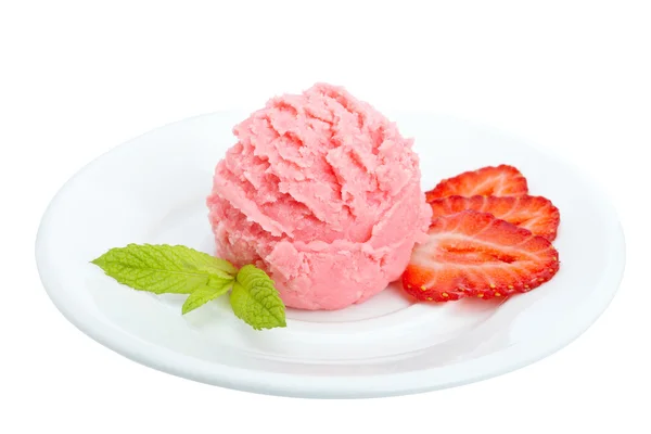 おいしいイチゴのアイスクリーム — ストック写真