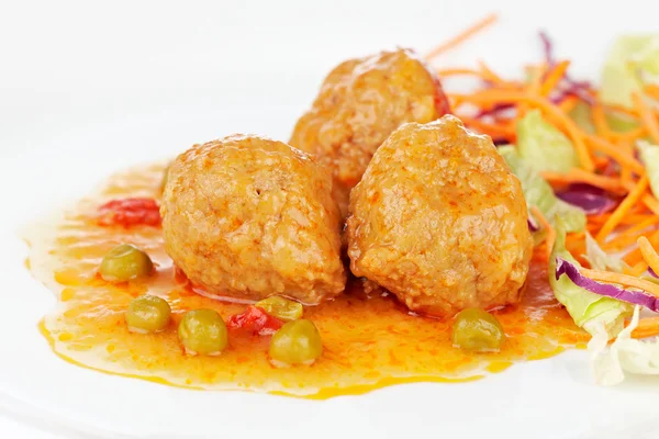 Meatballs with salad — Stock Photo, Image