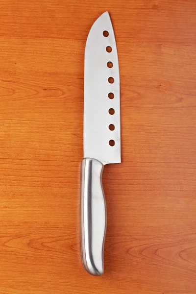 Μαχαίρι στις η σανίδα κοπής — Φωτογραφία Αρχείου