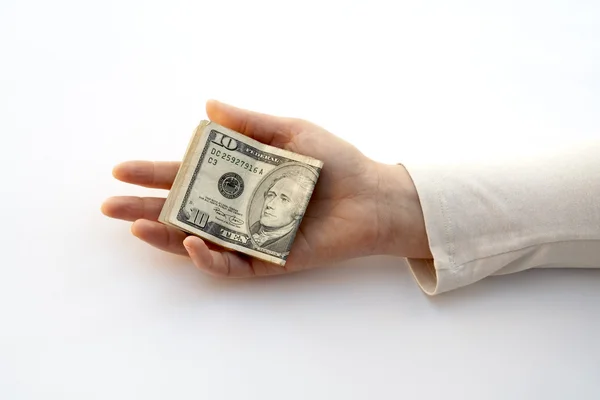 Χέρι, προσφέροντας χρήματα — Φωτογραφία Αρχείου
