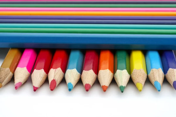 Lápis escolares coloridos — Fotografia de Stock