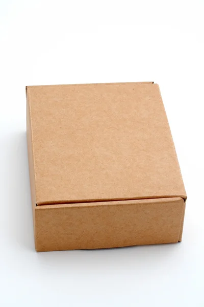Kartonnen doos gesloten — Stockfoto