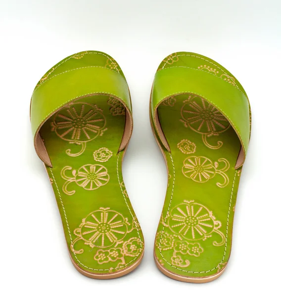 Senhora sandálias verdes — Fotografia de Stock