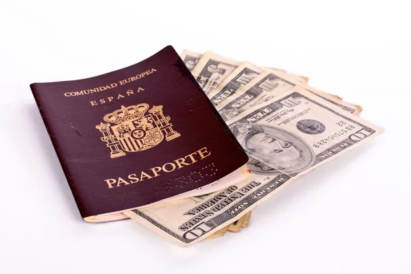 Pengar i spanska passet — Stockfoto